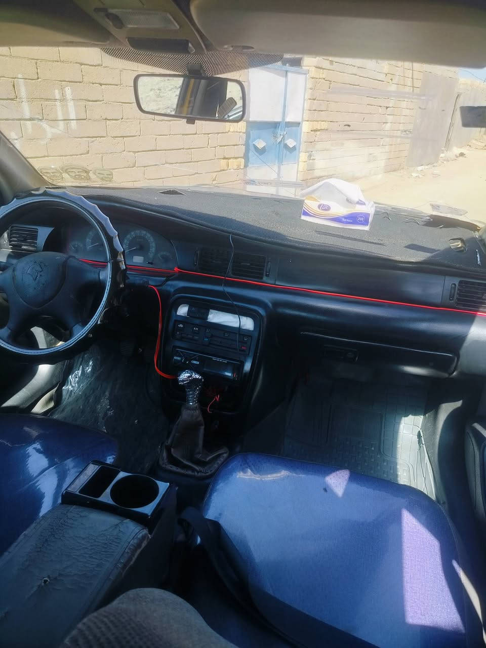 يالله سلام عليكم سمند ناطق موديل 10 سنويه ل 28 رقم بغداد محول دولي خط وبحث جديد سعرها 19 وبيها مجال قليل  
مكينه صار شهر مشدوده كير كفاله 
حداديه 80 بل 100 طخم تايرات جديد
كهربائيات عامه شغاله رون كيلو متر مسجل كلها شغاله 
تبريد شغال 
غرفتها كلش حلوه مدوشمه ارضيه وكشنات سياره جاهزه للاخير بديها احلا من الصور بيها بس هاي الضربه باب العبري خفيفه
مكانه ناصريه مركز ***********
