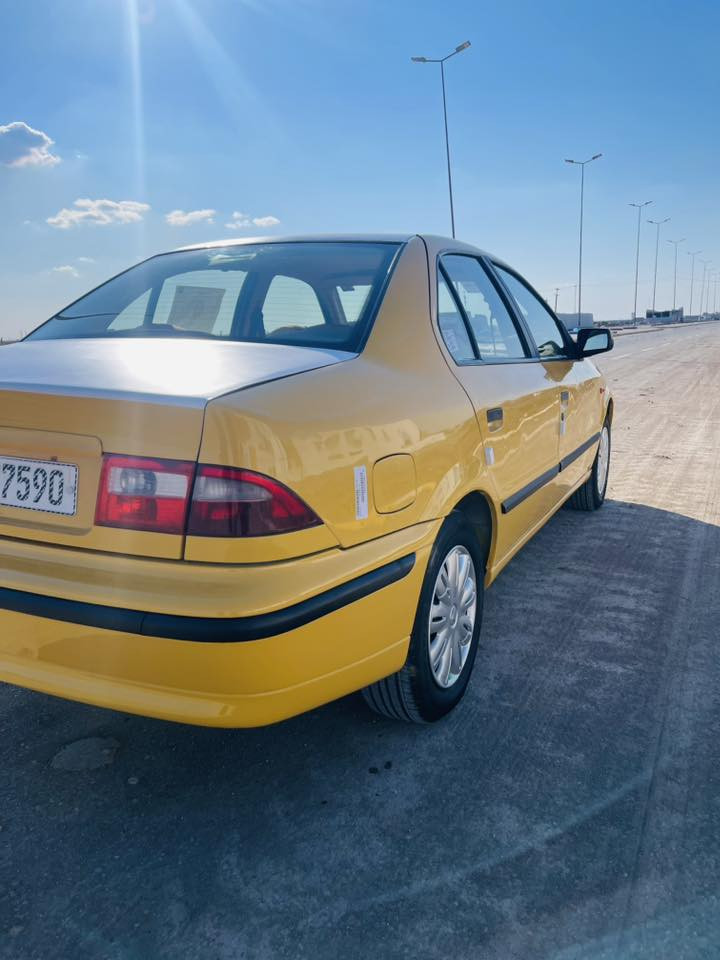 السلام عليكم سمند موديل 2012 السيارة خير من  الله رقم نكليزي مصفرة هيئة وغرامة سنوية لل30 صدر خلفي امامي جديد تخم تاير جديدي مكاني بغداد السعر 43  وبيهة مجال الرقم ***********
