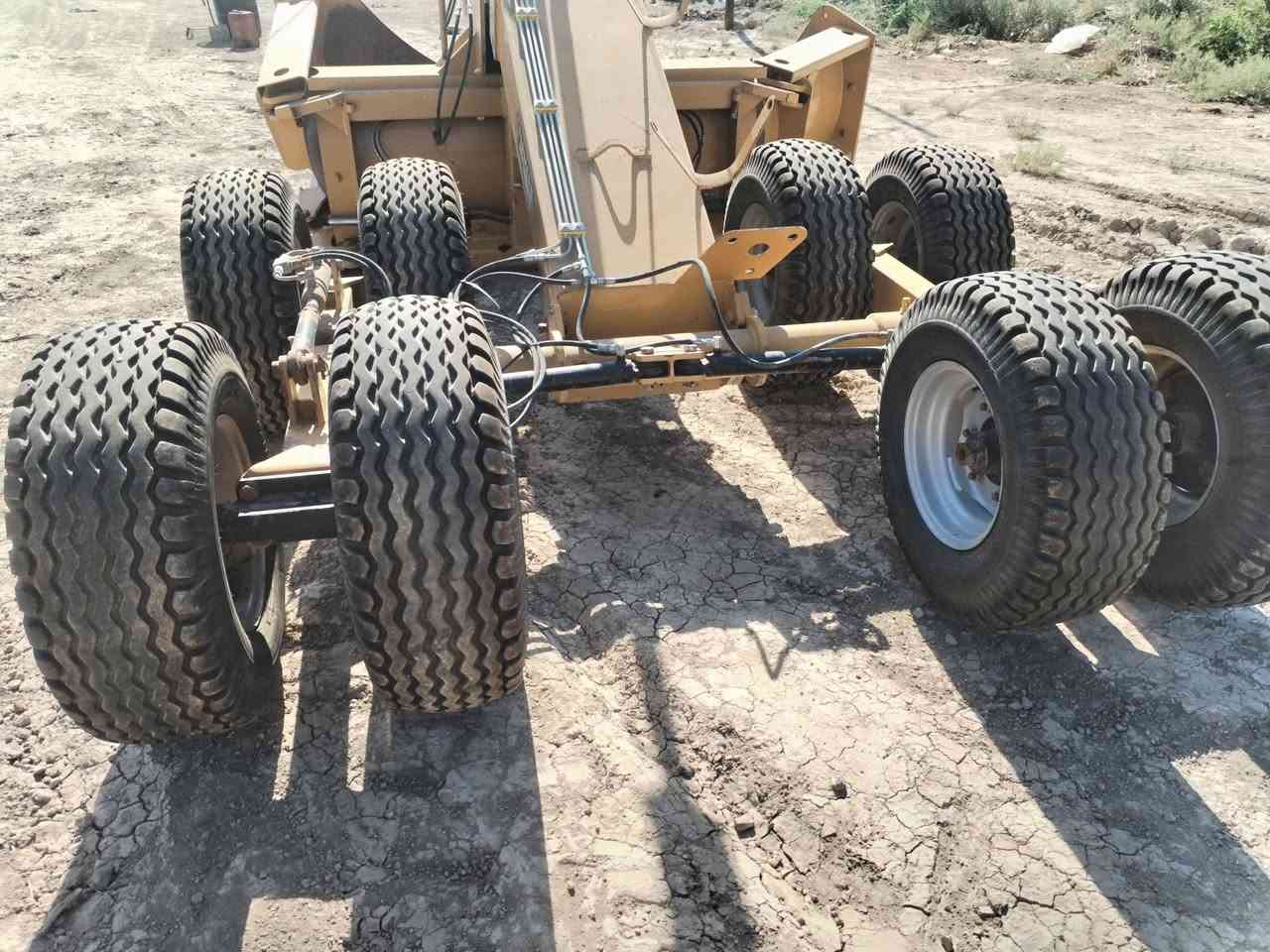 ليزر للبيع موديل واسط صويره موديل 24/ 4متر مشتغل  اقل الموسم ***********
