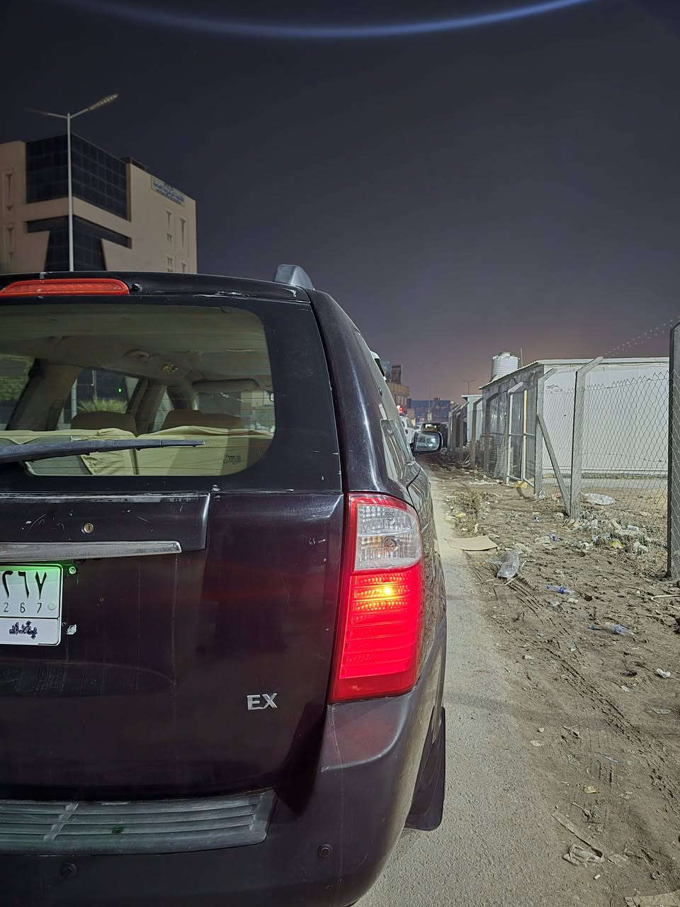 السلام عليكم للبيع كيا كرنفال وارد امريكي
 موديل 2008 السياره جديده وجاهزه من كل شي كير ومحرك جديد شرط بلكارتون
تحكمات جام كهرباء
كهربائيات السياره جاهزه وكامله
تبريد شغال
مكينه 3900 كاز
 السياره رقم بغداد الماني مشروع وطني سنويه نهاية  2026  السياره احلى من الصوره بيهه جاملغ الامامي جهة الصدر وقبق الجنطه شرط بدون فتح
داخل رصاصي 
شاشه كبيره
كامره خلفيه
حساس خلفي
تحكمات
ويل كب
اشاير
السعر 105 وبيها مجال 
المثنى / السماوة
0781 196 5005
