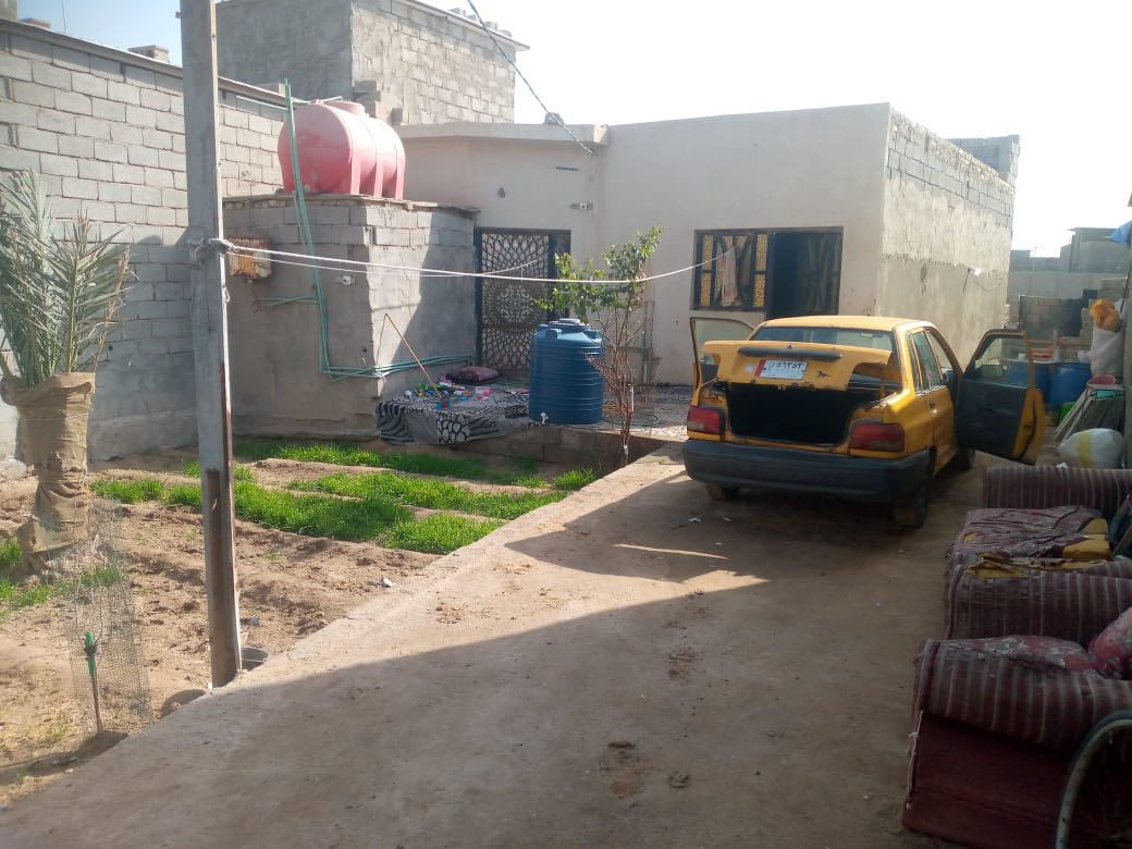 تفاصيل البيت وقف سني مساحه ٣٠٠ متر سعر ٦٥ قفل 
مكانه ابو جوزي بضهر البهادريه كلش المجاري مالته ع النهر عدد الغرف ٢ وصاله ومطبخ وصحيات متواجد وتساب ***********
