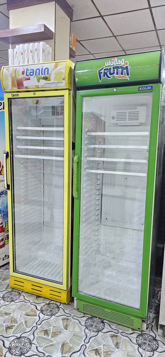 عارضات عمودية تصفية أسواق
نظيفات وتبريد فول
سعر الوحده ٢٧٥
للاستفسار ***********
