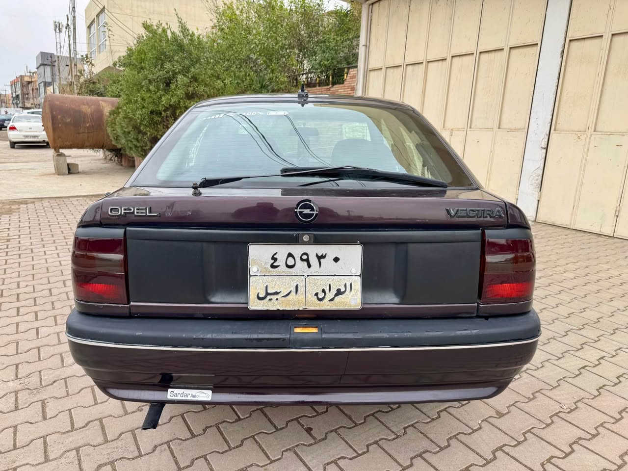 🚘اوبل فكترا للبيع موديل 1991 دفتر بنزين موجود  محرك صني 18تبريت شرط  كير  عادي، رقم اربيل سنوية منتهيه 1/5/2025 شرط تحويل   سيارة بدون ضرر بدون حادث بدون خياس صبغ عام للجمالية فقط شرط فحص  ،كير و محرك و تبريت ، تايرات جديد، ،باتري جديد، صدر امامي خلفي جديد،كهربائيات كل شغال،،باور،Abs,قفل مركزي سيارة كلش نظيف سعر 33 وبي مجال عنوان كركوك إمام قاسم ***********📲***********📲 كركوك, العراق
