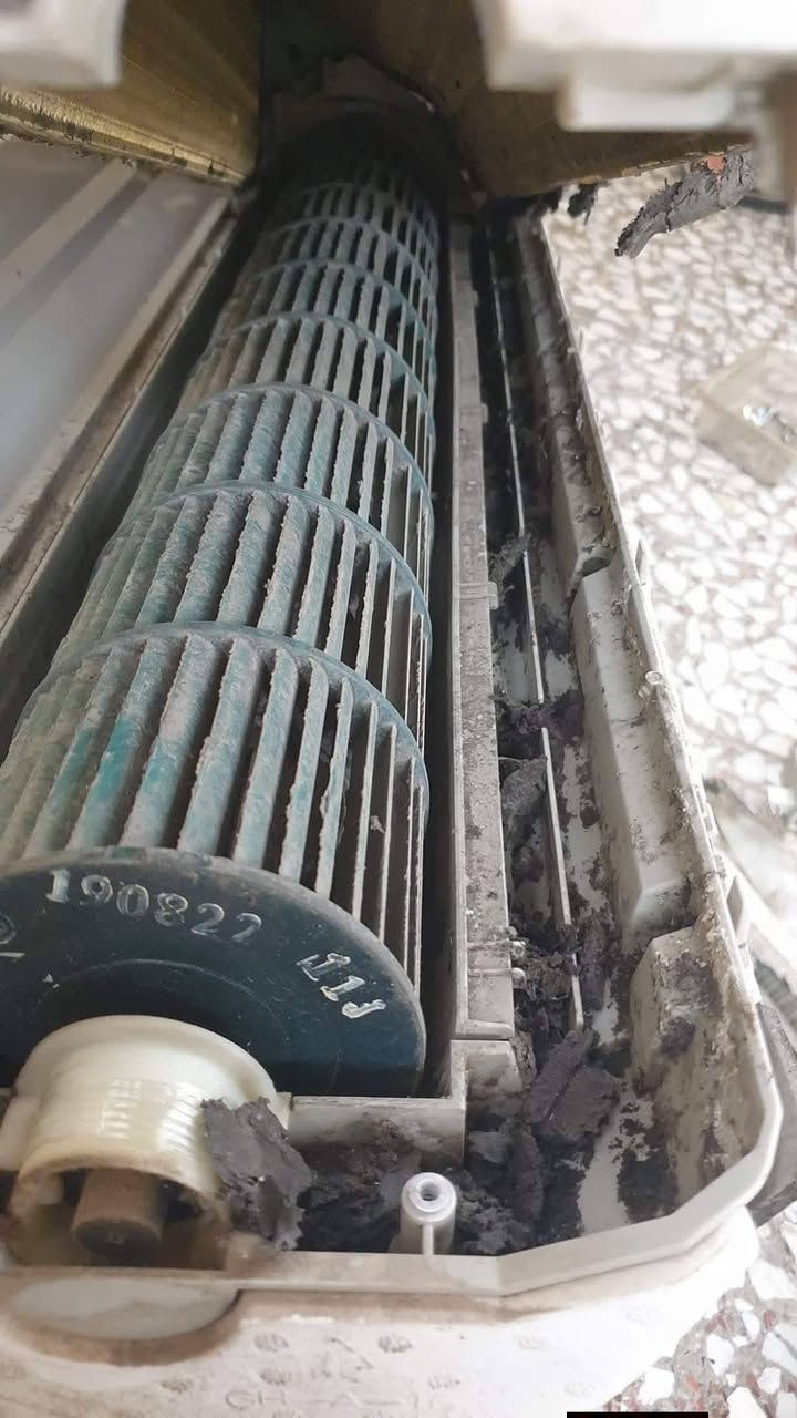 (بسم آެلله الرحمن الرحيم )
من رخصتك  مدير الكروب المحترم 🌹

🌹لسنا الوحيدون ولكننا الافضل🌹
💎وجودكم في صفحتنا يزيدها تميزا ✨
#اسعد_الله_اوقاتكم_بكل_خير _متابعينا_الاعزاء
👍👍لسنا الوحيدون و لكن  عملنا يتكلم .
💢 يعنى عندك صيانة أو تنظيف لا تحتار   سبلتك مابي برودة🥶 لا تحتار🤔 سبلتك دفع الهواء ضعيف🤔 لا تحتار، إتصل بينا 📞 و راح نجيك لباب بيتك .. 
   ماعليك فقط الاتصال ***********☎️...أو مراسلة الصفحة
🟥  تنظيف موقعي  لجميع الدوائر والشركات مع الضمان 👍
🟥 صيانة - شحن غاز إيطالي مع الضمان - نصب - غسل 
عمل فاكيوم ..
... الرميثة /ونواحيها
***********
💬 فـي حال عدم اتصالنا بكم يرجى ابلاغنا بالامر او مراسلة 
📩 للاستفسار يرجـى مراسلة الصفحة او الاتصال ***********

تنبيه ❗️⚠️زبائننا الكرام ***********
لاتفكر نحن في خدمتك واتساب

ملاحضه❗️⚠️تصليح ثلاجه مجمده نصب سبلت شحن غاز مجاناً للعوائل المتعففة واقعناً.
