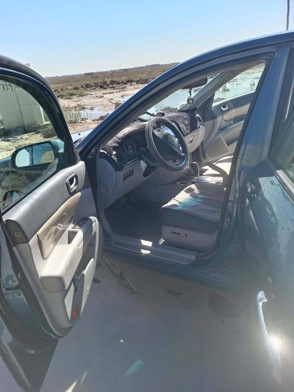 سلام عليكم سوناتا 2006 وارد أمريكي فول مواصفات فتحة بل سقف تحكم ستيرن سعر 87 بيهة مجال ***********
