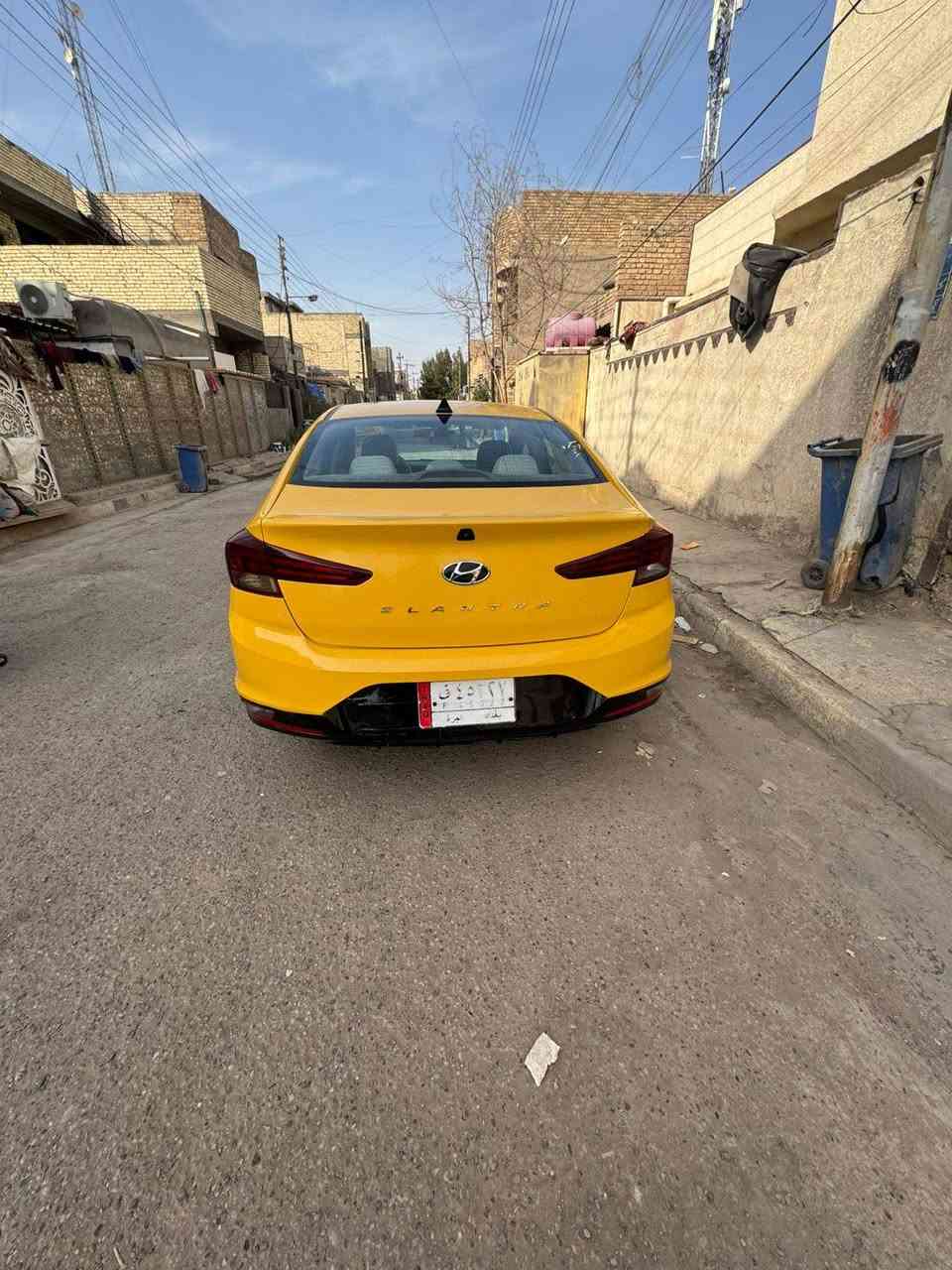 السلام عليكم انترا موديل 2019 حادثه بالمنشور محرك 2000 دوش كير ايتي كأمره لادارات تخم تاير تبريد شغال حداديه جديده  سياره ماشيه 98 محرك ما مفتوح مكاني بغداد رقم التلفون ***********
