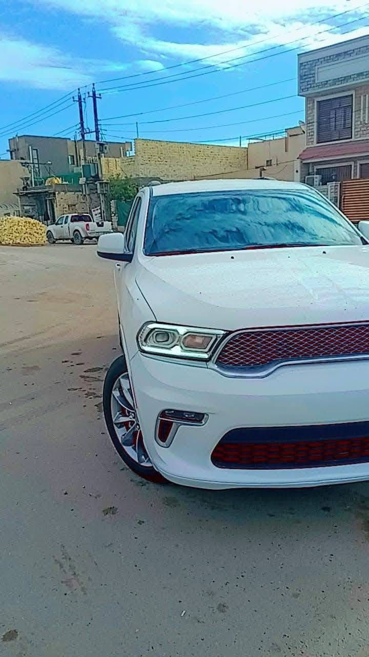 دوج دورنكو 2022
حادثه قبق جنطه وكسر بالدعاميه الاماميه
موصفات sxt
ماشيه 49الف ميل

مكانه بغداد 
رقم بغداد
السعر 28الف وبيه مجال
***********
