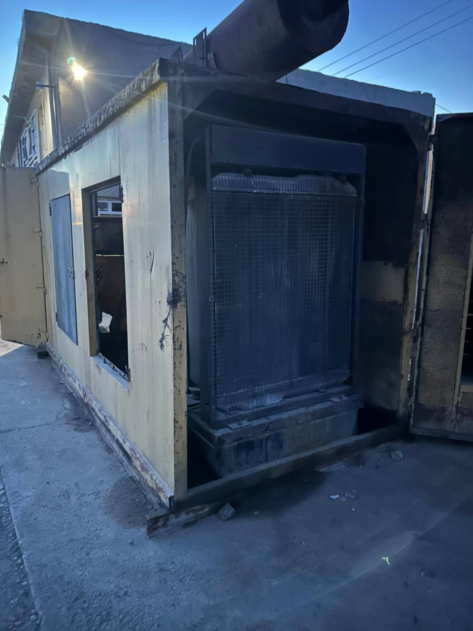 سلام عليكم مولده بيركز محرك ٢٨٠٠ و ٢٣٠٠ البيع تفاصيل اتصل على رقم ***********
