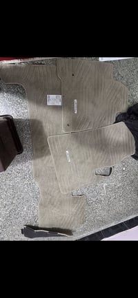 فرشات • لاندكروزر • ٢٠١١