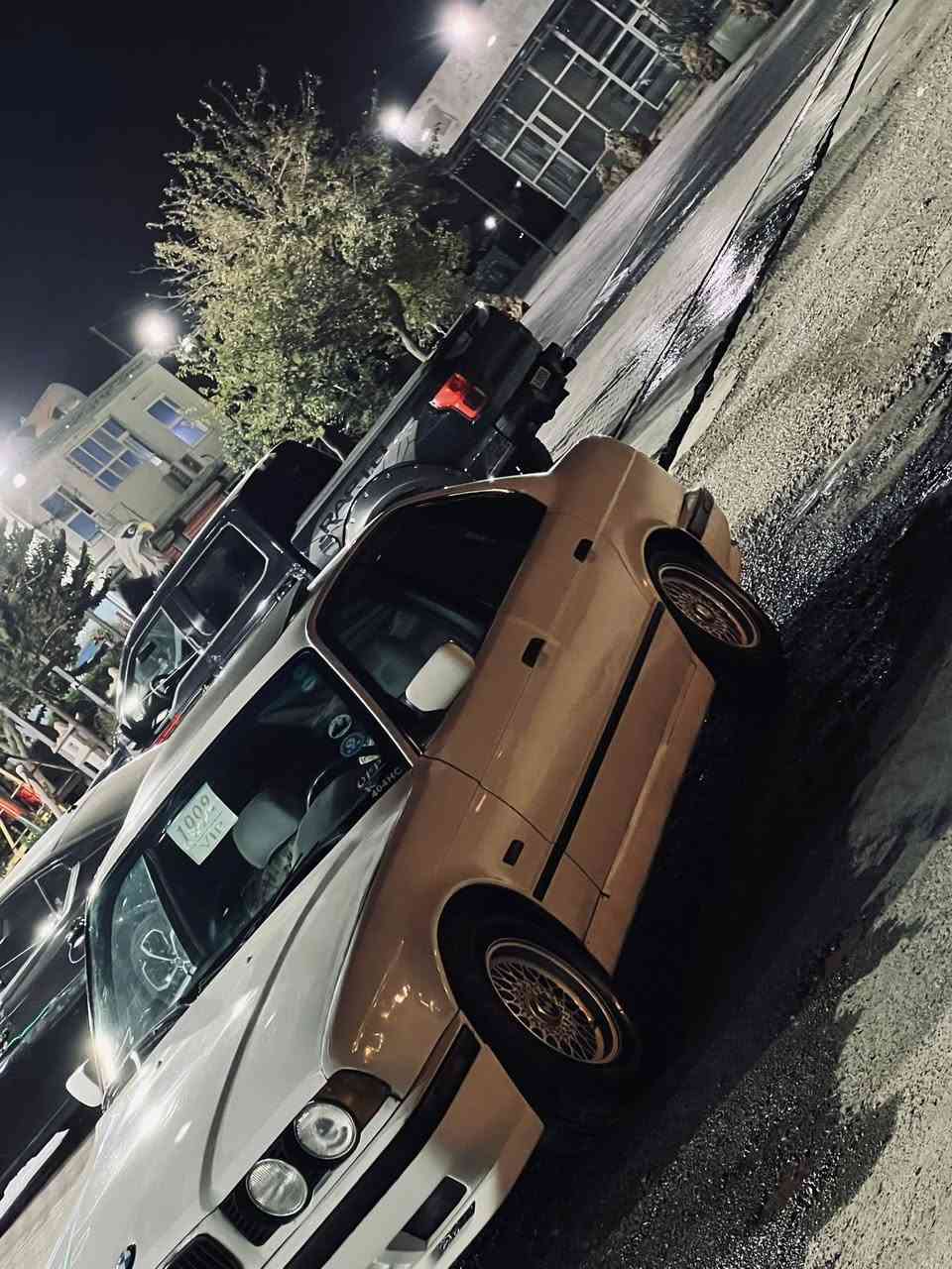 سه ره تا به ناوي خواي گه وره و ميهرابان
BWM
بؤفروشتن موديل ٩٢فول به س گيرعادي  
525بلاد گيرعادي 
ليدراوي نيه 
ئاوينه گوي به رخ
جوار جام كاره  با
سلايد
ده عامي بشودوا كراوابهM
بيش پان 
عه تري پان
جوار تايه و ويلي تازه كراوه تا سه ر 
سه نه وي هه زه هه مووي نويه تا2030
به شه رت ته حويلو  كيرو مه كينه و موسو براوا ته قه و ره قه ي به شه رت 
دينار مه سروفي تيانيه  سه ياره كه مالي دووسته 
هه رعه يبي كو١٠٠$بشكينه 
***********واسئاب..
