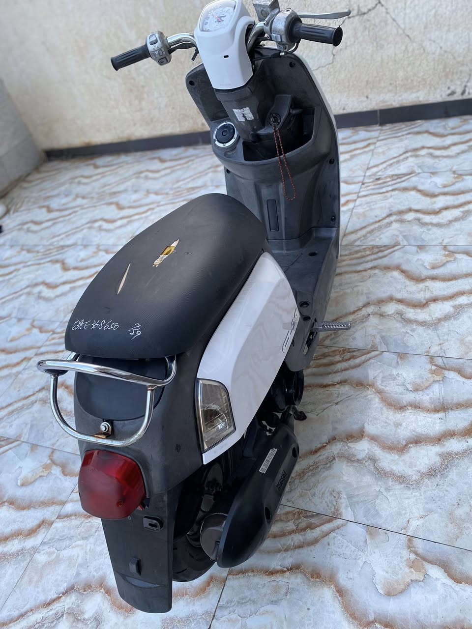 السلام عليكم
دراجه للبيت 
النوع / بوليس صالهة خمس ايام طالعه من الوكيل 
العنوان ميسان 
باقي التفاصيل على الرقم / ***********
