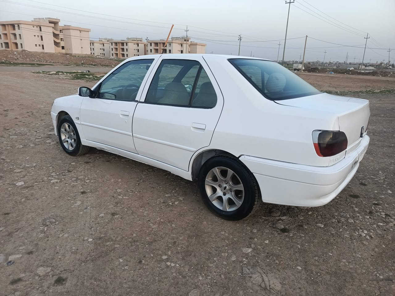 ***********
***********
بیجۆ 306 مۆدیل 2002
گیرو محرک شرت بدون صوت بدون سرف بدون بوغار
رقم سلیمانیە ئسولی دولیی 
سنەو حتی 2031 جدید تحویل نفس الیوم مباشر
اربع تایرات جدید 
صدر مالی جدید 
بدون صرب 
سعر 36 ورق مکان چم چمال قریب عل کرکوک
