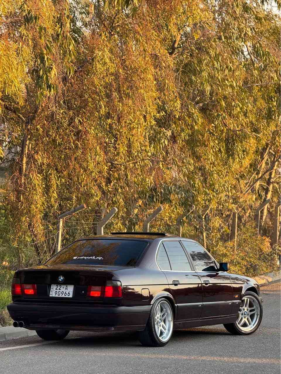 شتي داسنق و شاز و تايبه ت
BMW.1991.525i.فولي گيرعادي
سه نه وي و ژينگه تا 2030 به ناوي خوم مواسفات سلايد.چوار جام كاره بايي.ABS. تبريد.حه وت. باليف.كوشن جلد.سوكان ئيرباگ.
په رده.دعامي M لايت ئه لقه ده بل عده سه.زينون.ويل و تايه لوك M18تايه شبح بيلادي 525گيرعادي.پيش پان .سه ياره كي تا بلي توندو توله و كپ گشت گياني بيلاد ماوه. مه كينه لوك بوخاريش به شه رت .قوه ت به شه رت.سه ياره كه ئي ده ستي خومان بووه لي بيمنه تين پيش و دواي كه پس كامل فرن كراوه بو كواني سقف بي معجون هه موو گياني به شه رت بو زانياري زياتر تيل بكه شوين كويه
***********.*********** كويسينجاك, أربيل
