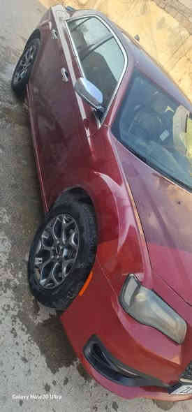 السلام عليكم
سياره  كرايسلر رقم شمالي سلمانيه  لون كرزي موديل 2018  اصل   S  فور ويل  

الحادث السياره بجم بس ماواصل للغود بس لغد الأسير  تعمير  فقط 
ورشة صبغ بل هلالا الجاملغ الخلفي الأيمن وعدي صور الحادث بامريكه  
السيارة. باسم ولد من محافظة ميسان تريد تحويل ثاني يوم تريد وكاله حاضر

مكينة گير. خير من الله سيارة جاهزة مانقصها شي 
حدادية جديدة
السعر 168  وبيه مجال واذا عدك جارجر مراوس  حسب القناعه  من موديل ١٥ الحد ١٩  كون جارجر خصوصي فقط 
مكاني محافظة ميسان قضاء المجر الكبير 
 للتصال فقط غير متواجد في الفيس بوك 
هذا رقمي ***********
