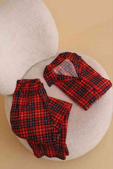 كوني انيقه ومتميزه مع بيج وايت ستور القطع يمنه غير اللحجز واتساب وراسلو الصفحة ‭٠٧٧٤ ٥٦٣ ٣٦٣٥‬ 🦋🤍🎄🌲✨
