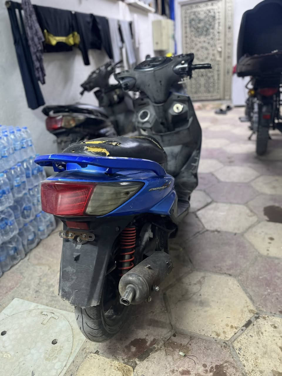 دراجه سكنس فحل البيع شغله سلف هندر خير مہَטּ ، الله مكينه مجفته  مره واحده السعر والستفسار واتساب *********** المكان بغداد الامين الثانية
