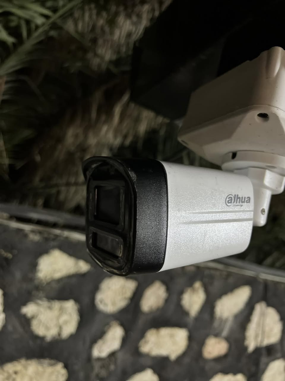 اختصر الزمن والجهد وتمتع بالجودة
سلام عليكم 
تم تأمين مزرعة ب ٨ كاميرات من شركة دهوا ip
دقة ٤ ميكا بيكسل
صوت وصوره 
ليلي الوان 
ضمان سنه استبدال 
#العنوان #
كربلاء/ طويريج/ شارع البلدية/ مجاور المستوصف الطبي 
#هاتف #
***********
***********
جملة- مفرد 
اسعار خاصة للمنصبين
