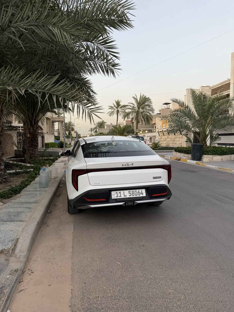 كيا كي فور ٢٠٢٥ فول قماره حديد الارضيات حتى مغلفة
السلام عليكم كيا k4 2025 مكفولة من الصبغ ماشيه ٩ الف بصمه سايد بريك بصمه رقم بغداد ب اسمي والبارد محرك 2000 داخل قهوائي شاشة متصلة ويل ١٩  التواصل ***********
***********
