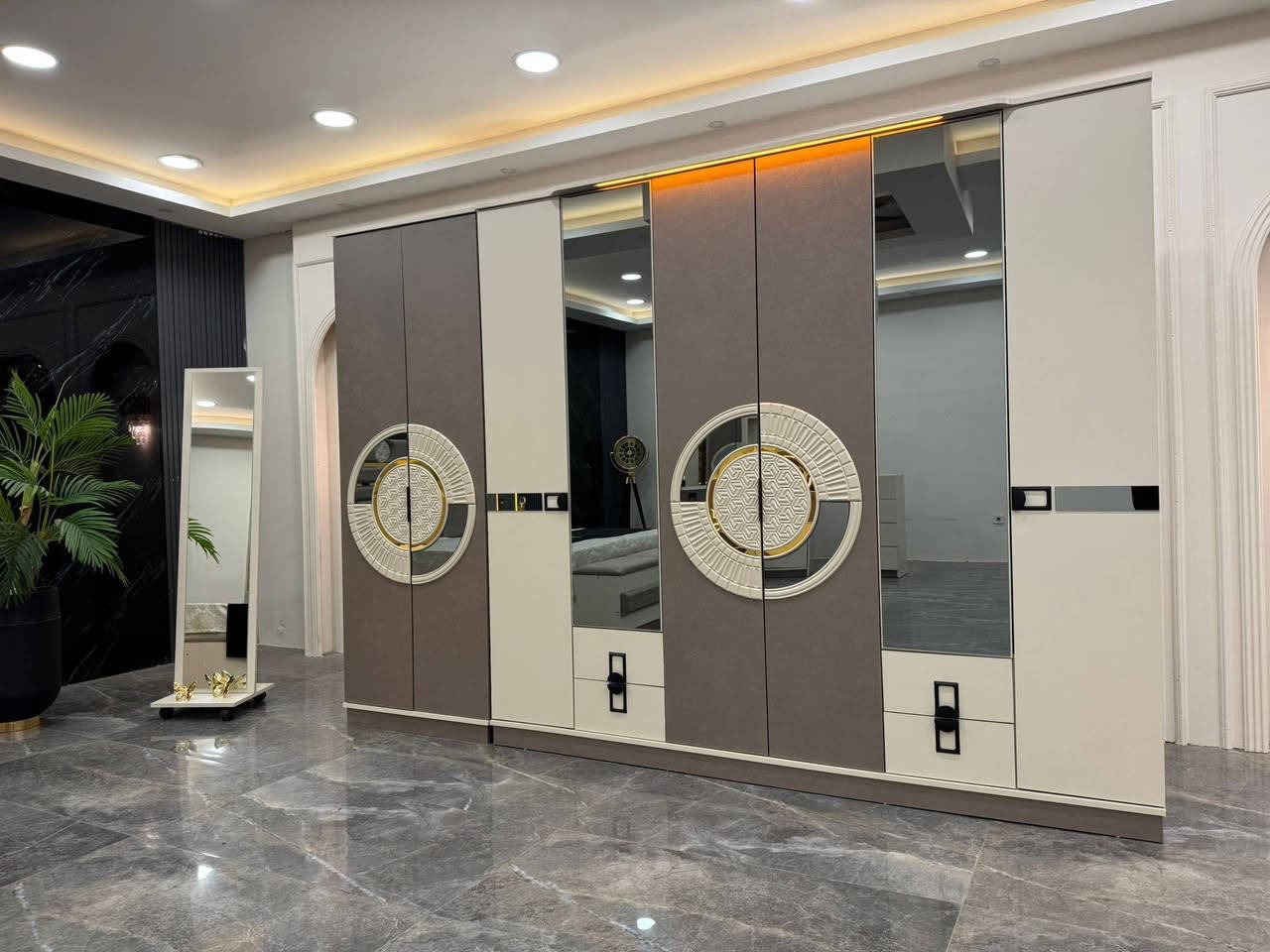 *موديل   باموك     المودرن*

*10 قطع*. 

*1- ضهر بلوك*

*2- برغي وچوي حديد*
  
*سرير مخزن جك*

*5- شغل درجه اولى*

•••       *السعر🔥 مليون و650🔥  

توصيل بغداد مجانا 
اطراف 20 الف 
محافظات 100 الف

#اكسبلورفلولو #اثاث_اثاث_منزلية #الاناقه_والجودة_والمتانه #يوجد_لدينا_توصيل_للجميع_محافظات #الاعظميه_الكراده_زيونه_المنصور #الانبار #غرف_نوف_نفرين #تخم_بديوان #مشاهير_العراق #طبلات #ميز_وتواليت #ميز_بلازما_طبله_وسطيه #ميز_طعام_طبلات_عش_العصفورة #كنتور


**إذا كنت صاحب هذا الإعلان وتريد حذفه لأي سبب، رجاءا أرسل رسالة إلى الدعم الفني**