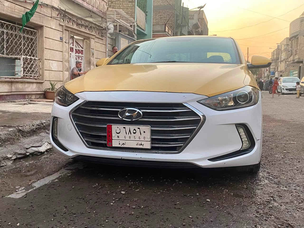 سلام عليكم النترا 2018 مكينة 2000  گير أي تي تخم تاير جديد صدر جديد هسه مفتوح السيارة جاهزة وهاي الصور مال امريكا وبيها سونار جديد بيها ضربة بالعراق جاملغ خلفي تبديل رحمه الوالدية يقرأ التفاصيل زين ويتصل على رقم *********** عارضها 98 وبيها مجال بسيط جداً
