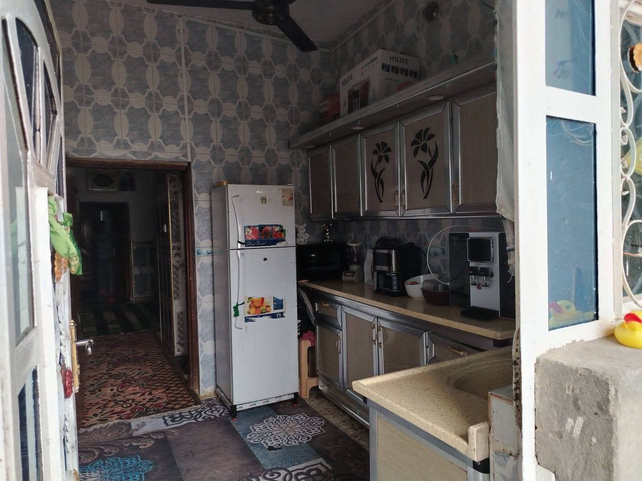 بيت مشتمل للبيع مساحته ١٢٥ طابقين بناء طابوك صب بحي الربيع  *********** باقي تفاصيل الاتصال بالرقم
