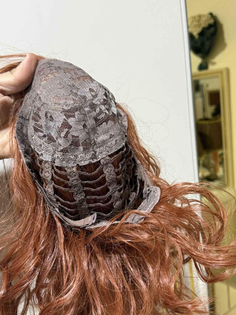 السلام عليكم اليوم جبت الكم باركه شعر الياف لون حقيقي 
بنات الشعر غسل وكوي وتمشيط طبيعي 100‎%‎ ماكو فرق عن طبيعي ابتعدي عن الصبغ والحرك اشعر 

السعر صدمه قطعتين ب25 وبيه مجال 
الباروكه اصليه درجه اولى كل وحده وباركودها

توصيل موجود لكل العراق 
للحجز 

داخل بعقوبه مجاني 
***********
متوفر فقط منه 3قطع بالصور
