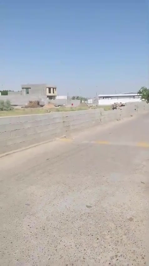 السلام عليكم ورحمة الله وبركاته
يوجد بيت متكون من غرفتين وصاله جاهزات
والمطبخ والاستقبال هيكل بدون الارضيه والجص
قريب على المدخل الشرقي يبعد عن بوابة الرمادي ١ كيلو
تحويل مباشر
المساحه 360متر تقريبآ
السعر ٦٠ مليون
طابو زراعي
رقم الهاتف
***********
