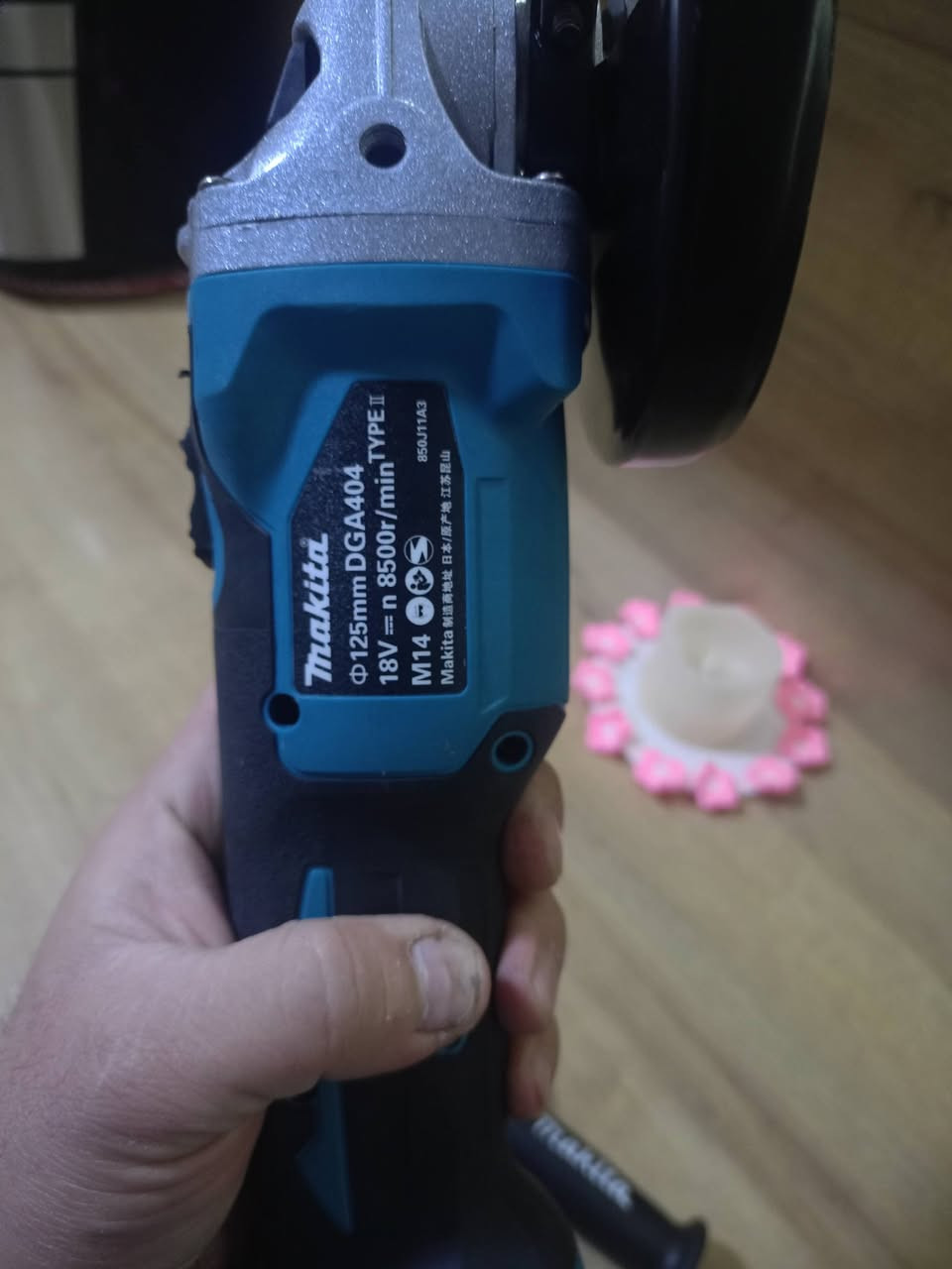 كوسرة ماكيتا أوروپى فارغ شرط شغال و فحص
40 الف توصيل موجود


**إذا كنت صاحب هذا الإعلان وتريد حذفه لأي سبب، رجاءا أرسل رسالة إلى الدعم الفني**