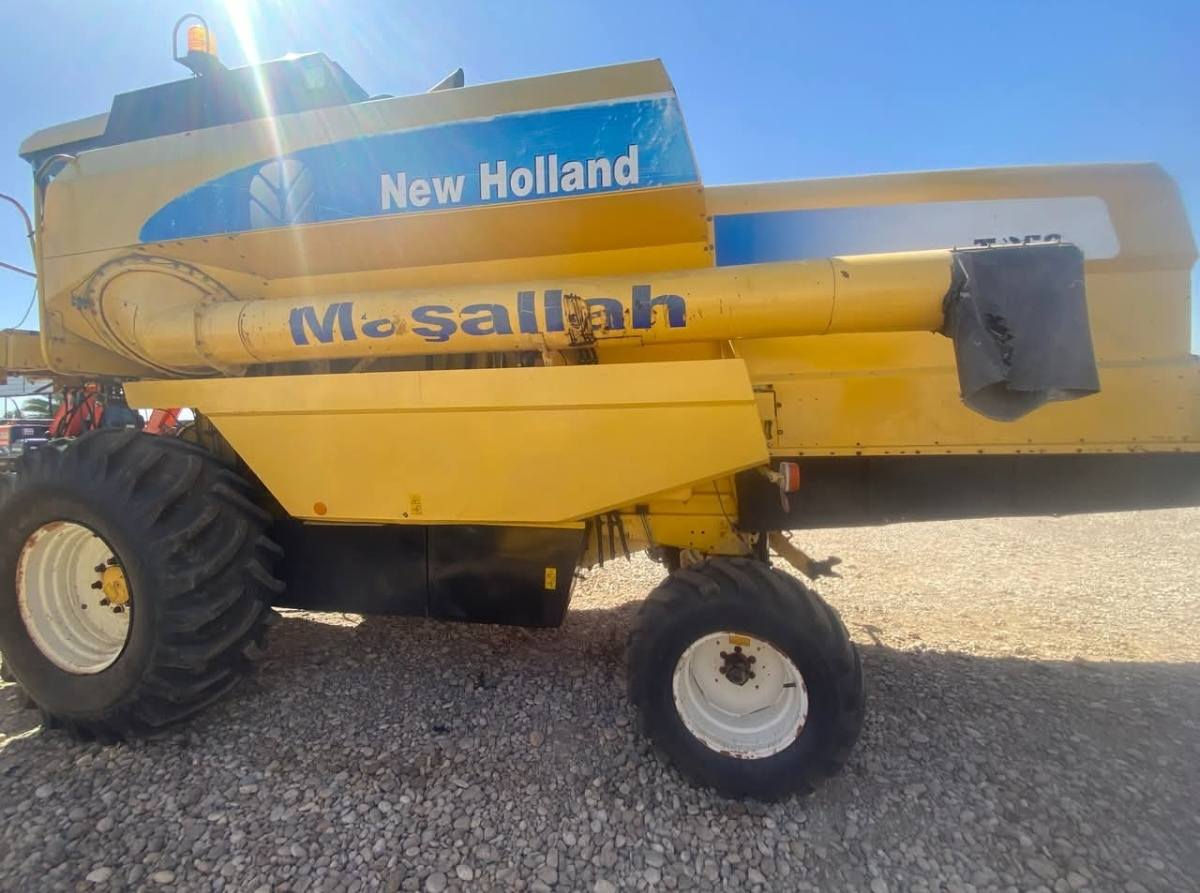 سلام عليكم نيو هولند للبيع 2006 
5 بلم  تك درام السعر 65 وبيه مجال الشراي  مكان ديالى بلدروز يتصل ***********
