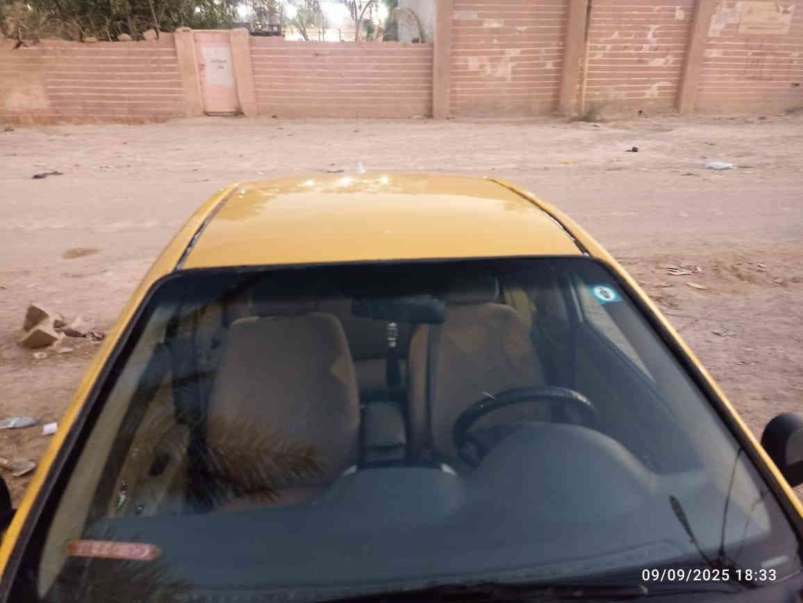 كيا سبكترا ٢٠٠٩ السياره كلش حلوه او مبيهة ضربه ابد بس خشم الجامرلغ الامامي حك اربع اصابع او ما مفتوح بيهة ولا باب 
مكينه ٢٠٠
منضومه غاز بيهة 
شاشه السياره 
كامره خلفيه
تبريد شغال 
تايرات جداد شديتهم 
باتري جديد 
السعر ٧٣ 
رقم الهاتف ***********
