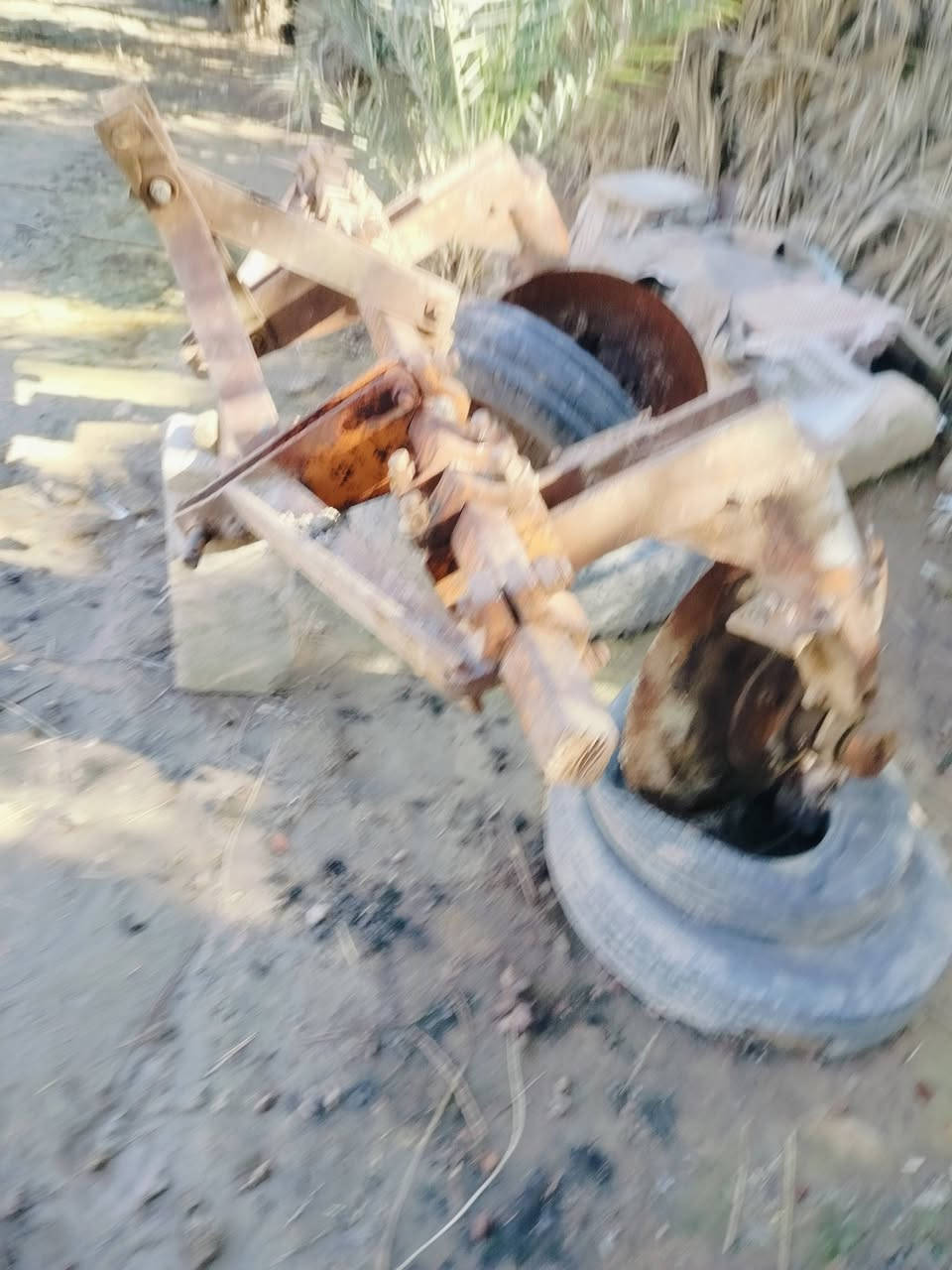 سلام عليكم مكينه عنتر للبيع مديل 88مكينه بم نوزل محرك كير اكسن تخم تاير اربعه كهربايات نكره سلف كفاله عامه معه خرماشه او فراك للستفسا اخر اتصل مكاني نجف ***********
