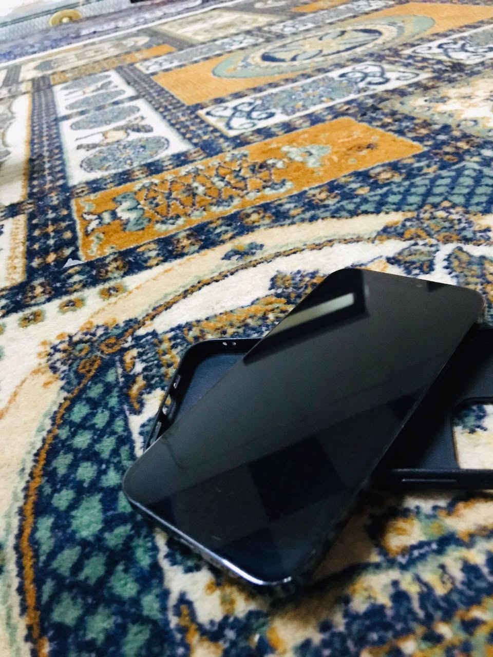 السلام عليكم ايفون 12 برو ماكس بطاريه 87 ذاكرة 256 جهاز كله شغال فقط مبدله كامره شرط ابلاديه للاستفسار الاتصال على الرقم *********** واتساب وخط
