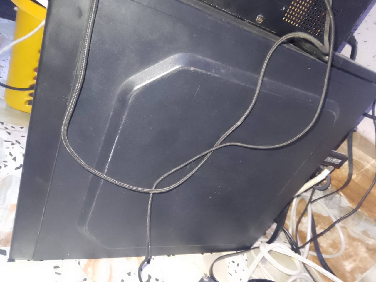 كيس فقط لبيع 350 الف وياه توصيل نهايته مواصفات
رام 16 ddr
كرت شاشة  1050 ti نيفيديا 
هارد 128sdd
هارد ثاني 128
معالج جيل تاسع كوراي i5


**إذا كنت صاحب هذا الإعلان وتريد حذفه لأي سبب، رجاءا أرسل رسالة إلى الدعم الفني**