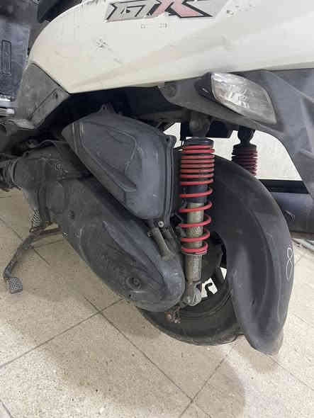 دراجة يماها ماكس GTR للبيع
كلشي بيهة بلادي السعر 800 الف
سرعة مقفولة 80 مناك المكان بغداد الكرادة 
***********
