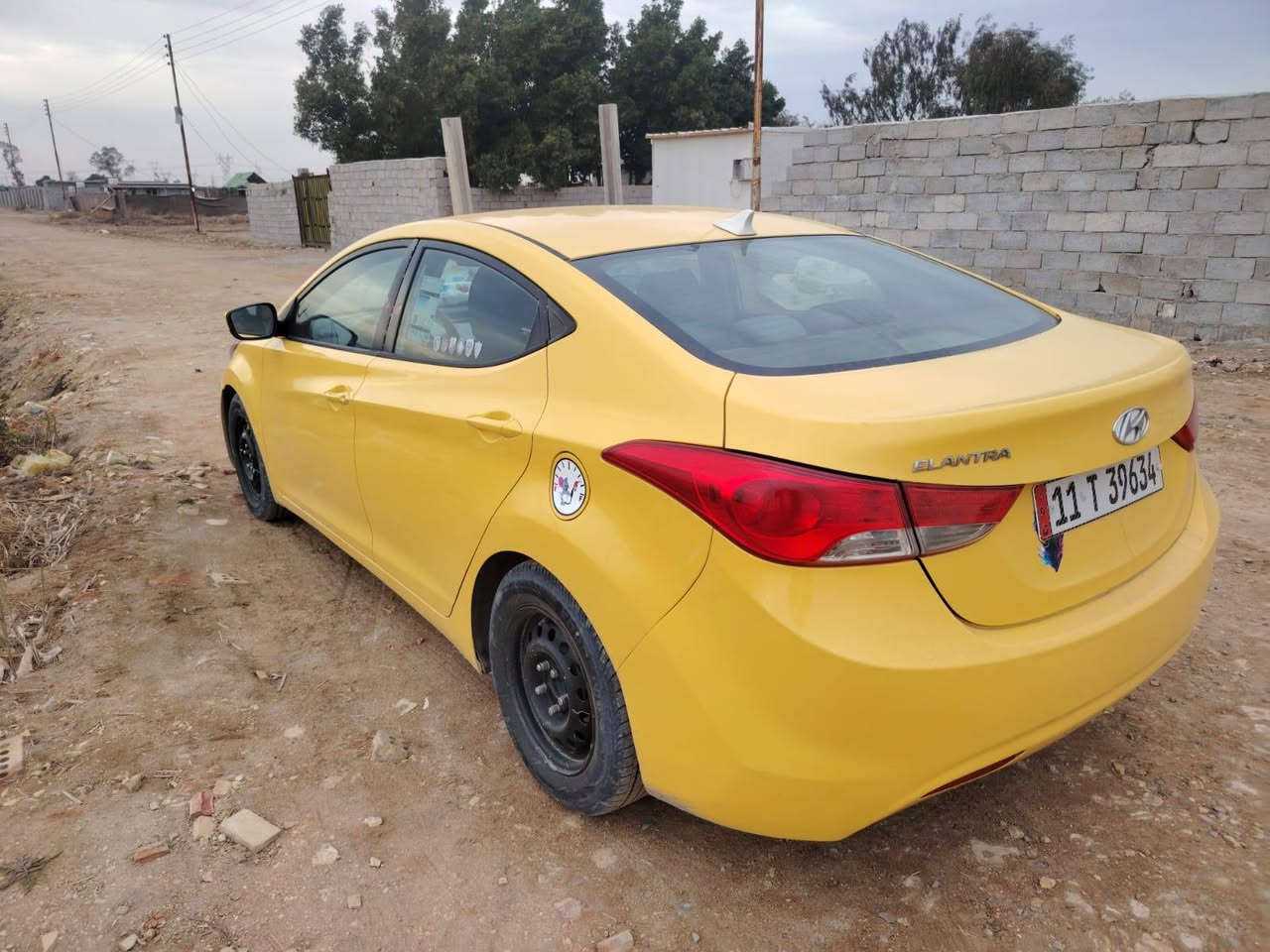 النتراء 2013 وارد امريكي بيها  بارد قليل سياره عظمتها كلش حلوه رقم سنويه قبل شهر مجدد تحويل نفس اليوم مكينه 2000 سعرها 115 وبيها مجال للطيبين
***********
