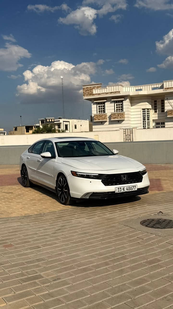 اكورد 2024 تورنك
بدون شواصي 
ضرر مرفق مع الصور 
السيارة موجوده ب شركة الناجح للمزادات الامريكيه والنقل البحري والبري والتخليص الكمركي
فرع الرمادي
السعر 21.800$
تواصل: 
***********
