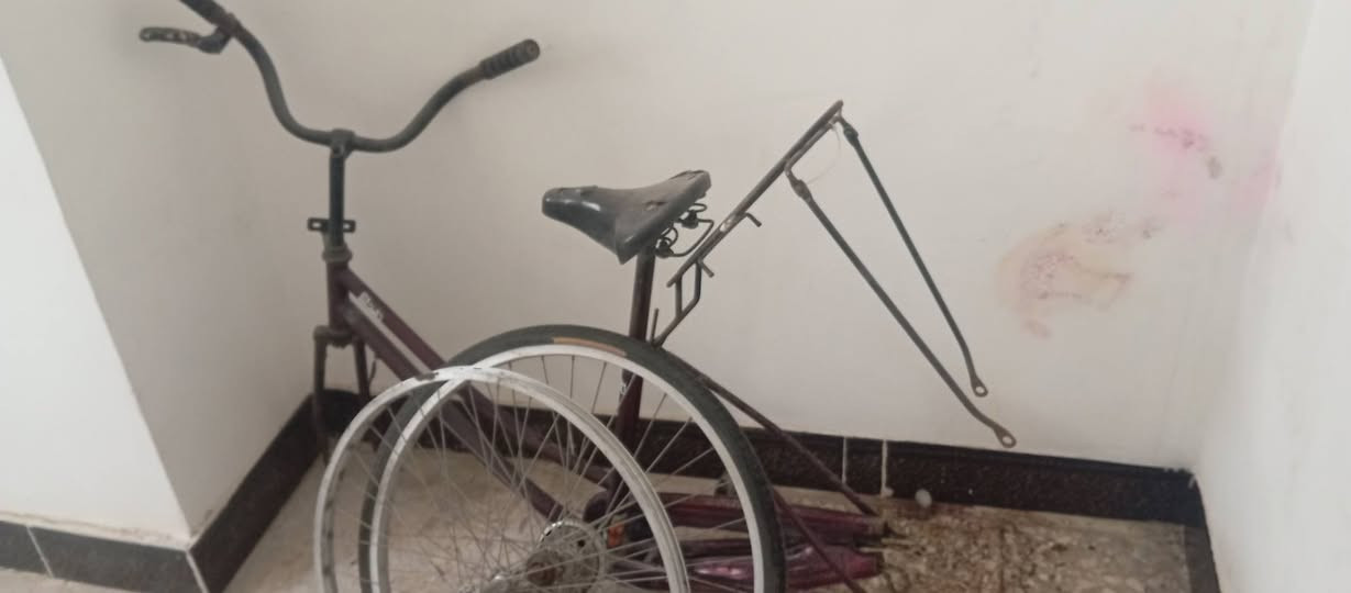 السلام عليكم 
للبيع


**إذا كنت صاحب هذا الإعلان وتريد حذفه لأي سبب، رجاءا أرسل رسالة إلى الدعم الفني**