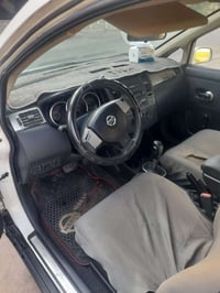 فيرسا • ٢٠٠٨ • محرك ٢٠٠٠