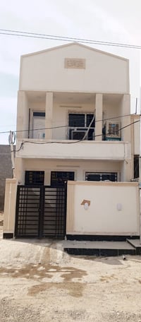 المربع الذهبي • ١٠٠م • ٣غرف