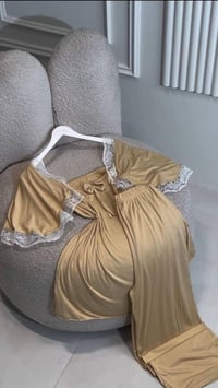 ملابس • الشرقيه • توصيل