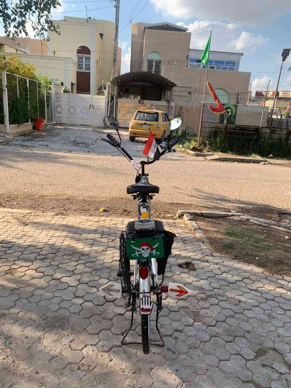 سلام عليكم بايسكل البيع
1:حجم بايسكل 26
2:بايسكل مال حاويه مختم بل الشه وبل جاملاغ 
3:مديل 2021
4:بريكات شغلاه
5:تايرات مالات بايسكل من اخذته من الحاويه 
6:بايسكل كلش نضيف نضافته 90٪؜ 
7:عنواني بغداد زعفرانيه 
8:سعره بايسكل هوه غراضه 125
9:بدون غراض 110 وبي مجال حك جيه 
10:رقم الهاتف ***********
