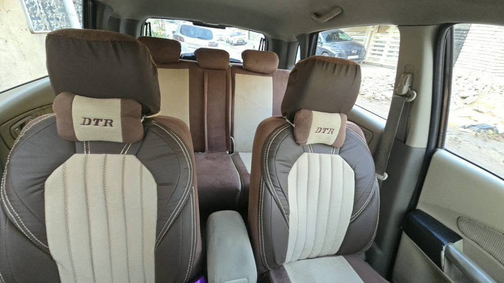 السلام عليكم  ✨️
توكسان 2008 خليجي  محرك 2000 دوش 
محرك كفالة قبل فتره شديته  السياره عليها ادامه 
تبريد ثلج  حدادية جديده  مكانات الصبح موضحة بلصوره  نقصها فقط مشط ستيرن 
و  * الكير بي تأخير * السياره جاهزه سعرها ٩٨ ورقه وبيها مجال مكاني بغداد .   
( ***********) بغداد, العراق
