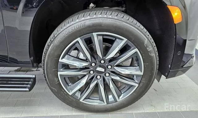 🇺🇸 كاديلاك إسكاليد 2024 🇺🇸
فول مواصفات – سبورت (إسبريسو) ✅
🔹 محرك 6.2 لتر بنزين
🔹 كفالة عامة من الصبغ والحوادث ✅
🔹 Black Edition ⚫
🔹 فخامة وأداء يليق بالاسم
💰 السعر: 825 ورقة
🚢 النقل: 15 ورقة
📍 واصلة إلى ميناء أم قصر بدون كمرك
📌 السيارة حاليًا في كوريا
🚚 يتم الشحن بعد الاتفاق مع المشتري
📞 للتواصل: ***********
