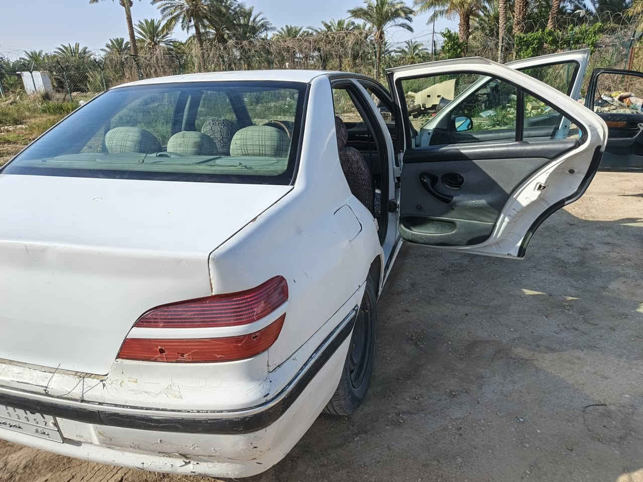 بيجو 406
موديل 2001
بدون صبغ 
بدون حادث 
بدون ايرباك 
كير مكينه خير من الله
تبريد نقص كمبريسر بيه إصبع مليك  
بسمي سنويه ٢٠٢٧
سعرها ٢٨
مكان السياره بابل /الحله /مركز المدينه‏
‪***********‬‏ للأستفسار
