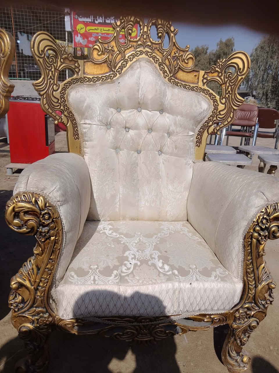 تخم ملكي 10 مقاعد السعر 175 مع مجال قليل الموقع طويريج الحي الصناعي


**إذا كنت صاحب هذا الإعلان وتريد حذفه لأي سبب، رجاءا أرسل رسالة إلى الدعم الفني**