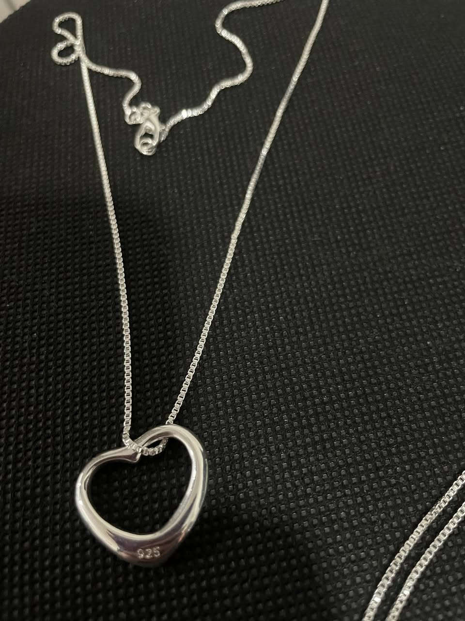 قلادة وسوار عليهم ختم 925
السعر20

توصيل جميع محافظات 5 ألف


**إذا كنت صاحب هذا الإعلان وتريد حذفه لأي سبب، رجاءا أرسل رسالة إلى الدعم الفني**