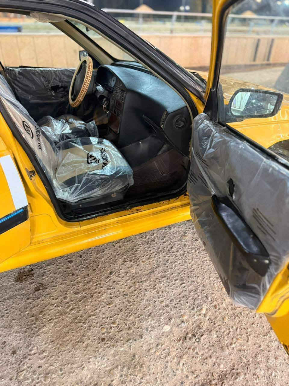 بيجو بارص ٢٠١٥رقم ذي قار سنويه صاقطه هيئه وغرامات عليه مكينه كير حداديه تبريد 
سياره مكفوله بيها رشات كهربئيات فقط الكيلو متر والبك لايت راعيها بالعماره تريد انطيك رقمه تريد اخذك لي  مباشر سعر ٣٢ وبيها مجال راسلني خاص ودلل او اتصل *********** واتساب
