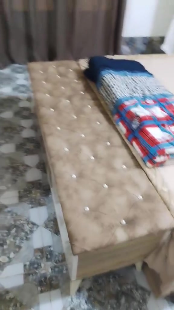 مرحبا هاي الغرفه للبيع ١٠ قطع السعر ٨٠٠ وبيهه مجال


**إذا كنت صاحب هذا الإعلان وتريد حذفه لأي سبب، رجاءا أرسل رسالة إلى الدعم الفني**