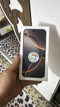 ايفون 16 برو ماكس ذاكره 256 لبيع الجهاز ماستر بطاريه 97 فول نضافه مكان...