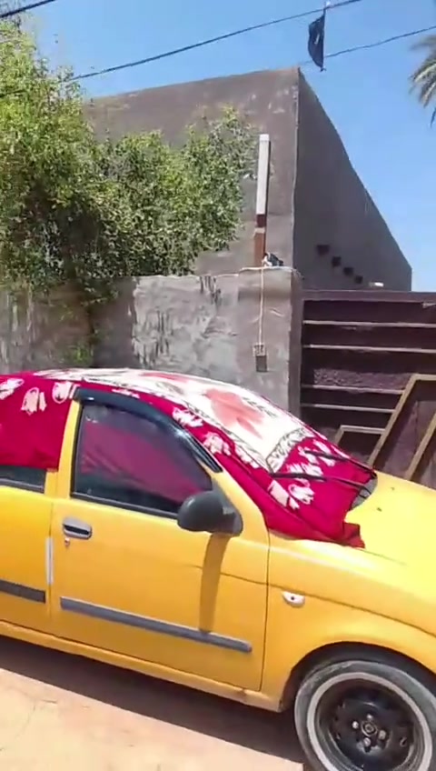 بيت للبيع طابو زراعي مساحه 370مترالمكان معافات حي النصر قريب على التبليط الجديد مال شط الحله يبعد عن التبليط 100مترواجهية البيت 25متر الإستفسار اتصل ***********
